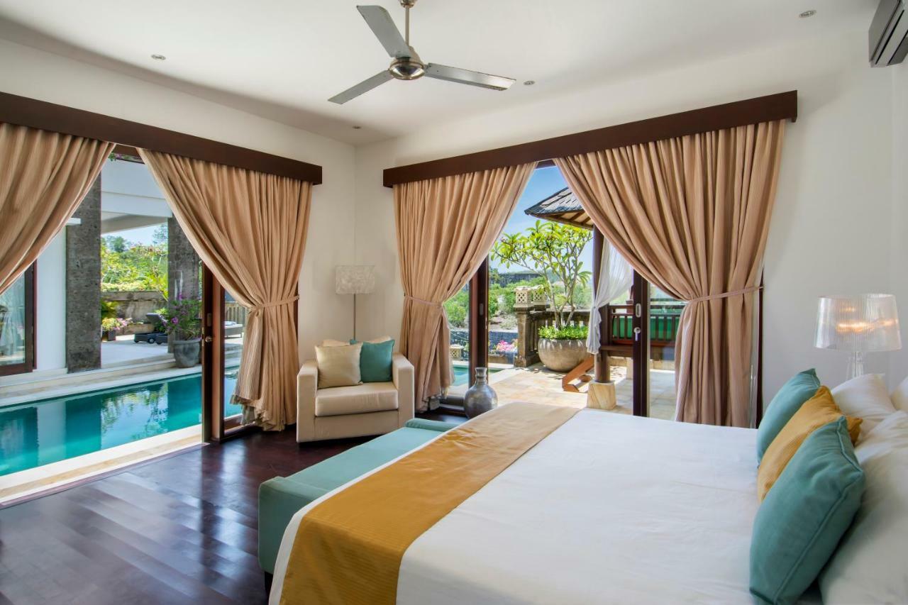 Villa Amanie - Private Villa With Infinity Pool, Stunning Views And Cook จิมบาราน ภายนอก รูปภาพ