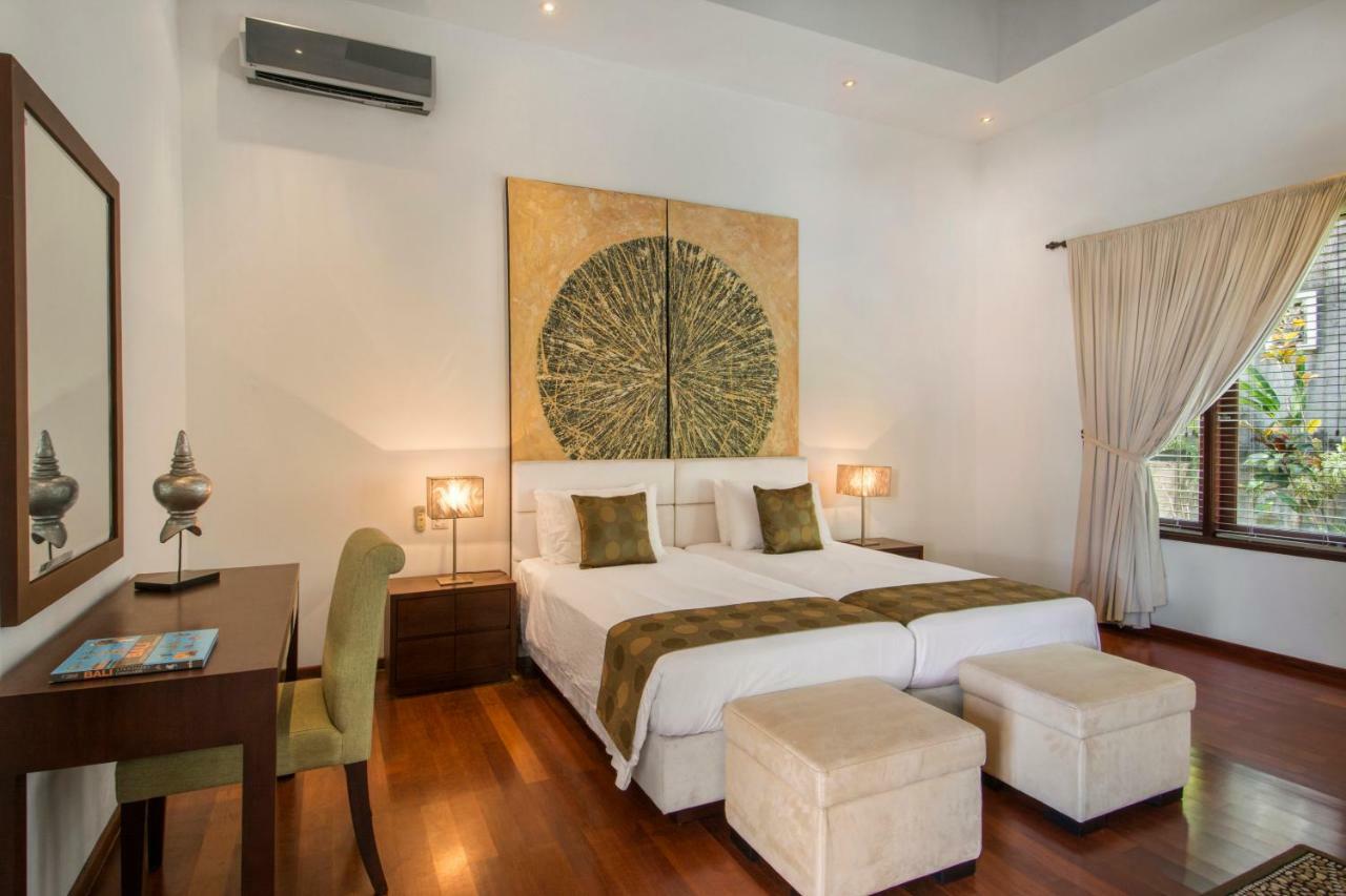Villa Amanie - Private Villa With Infinity Pool, Stunning Views And Cook จิมบาราน ภายนอก รูปภาพ
