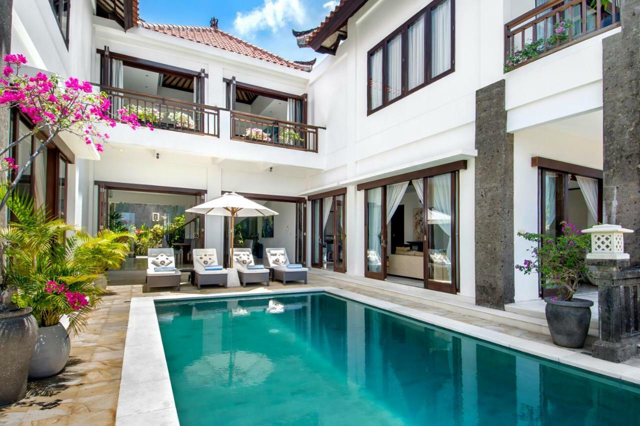 Villa Amanie - Private Villa With Infinity Pool, Stunning Views And Cook จิมบาราน ภายนอก รูปภาพ
